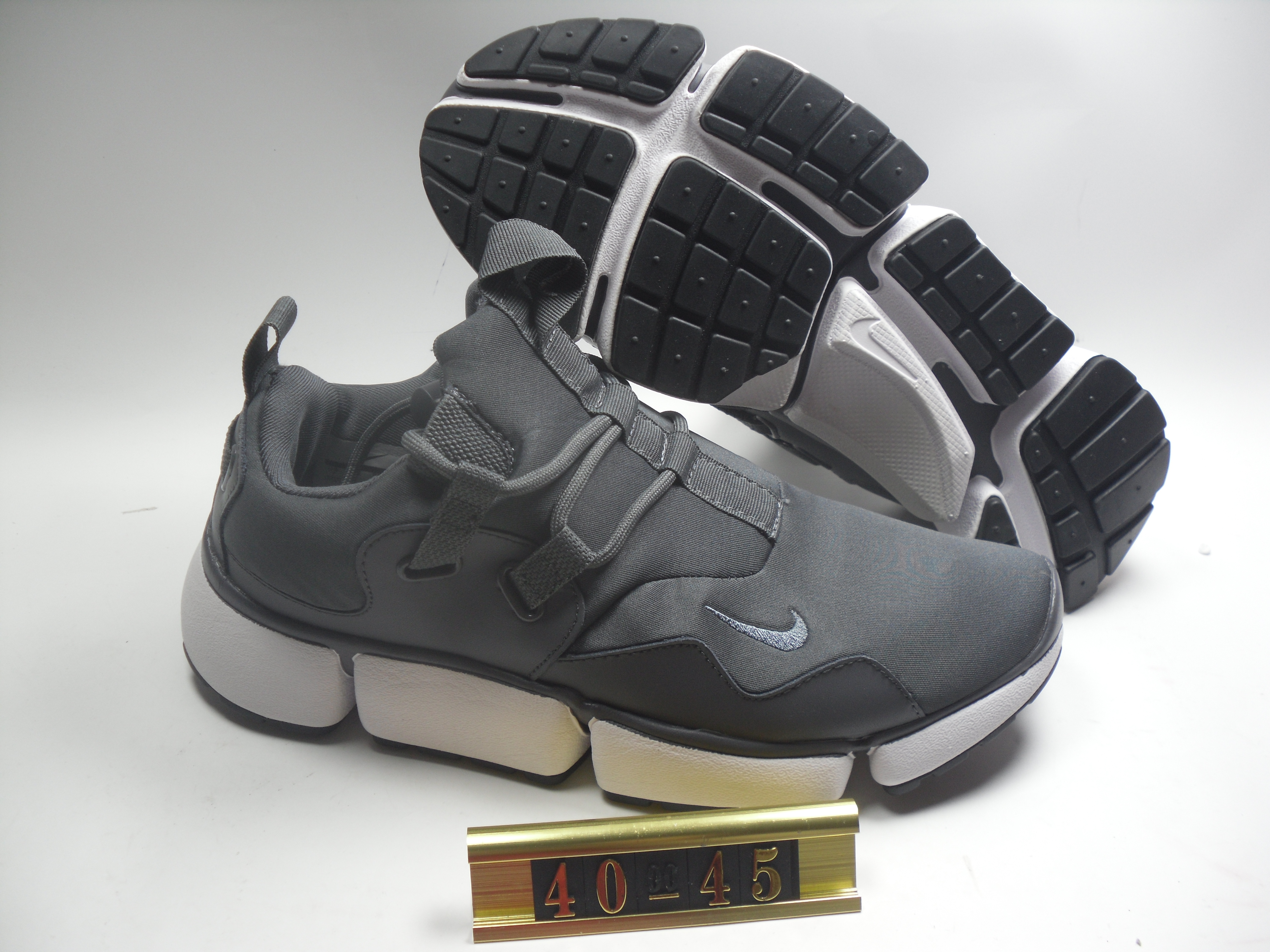 Women Nike Air Huarache 5 Carbon Grey Shoes